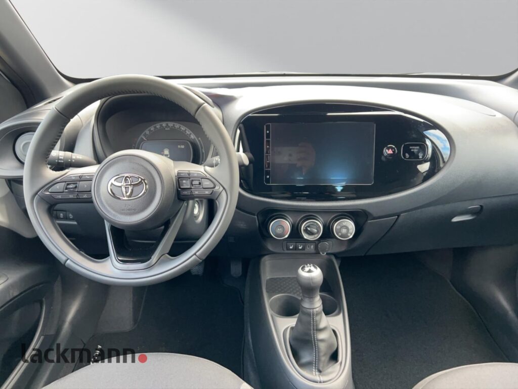 Toyota Aygo X Exposé-Bild 8