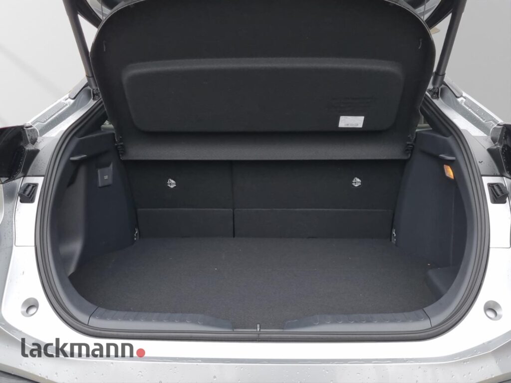 Toyota C-HR Exposé-Bild 13