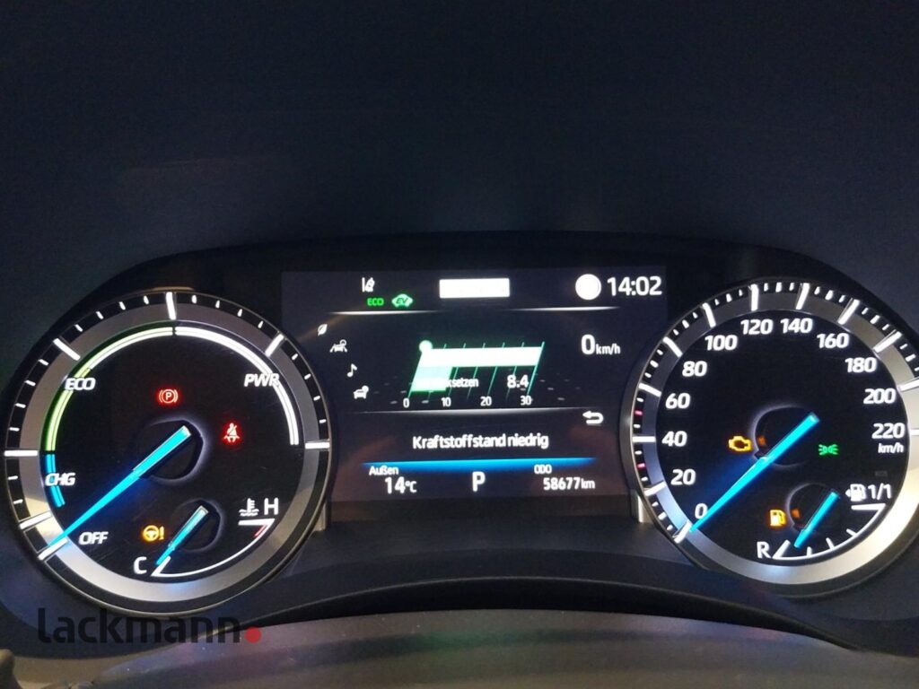 Toyota Highlander Exposé-Bild 14