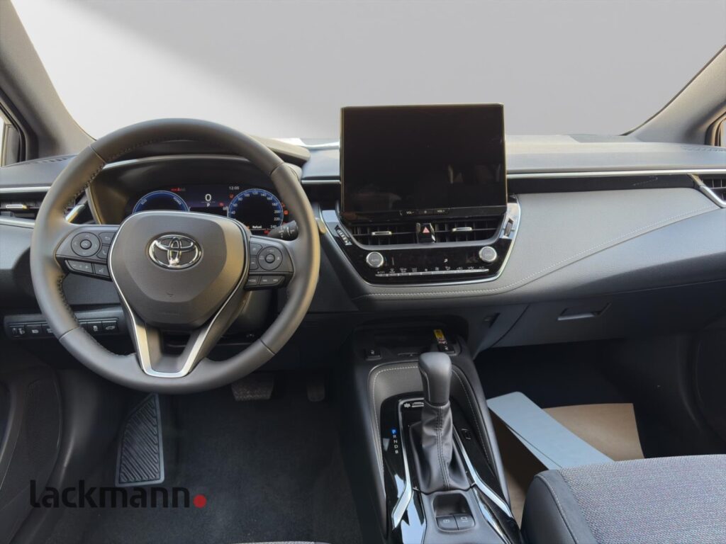 Toyota Corolla Exposé-Bild 9