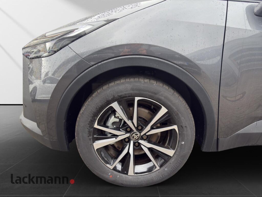 Toyota C-HR Exposé-Bild 11