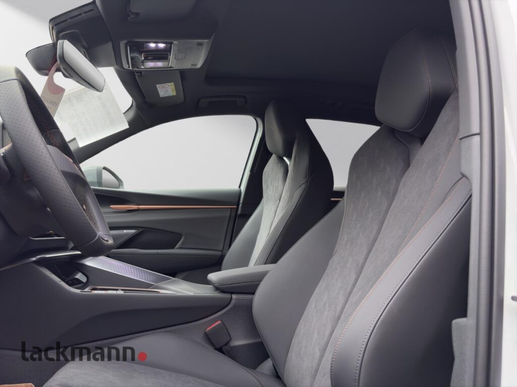 Cupra Terramar Exposé-Bild 8