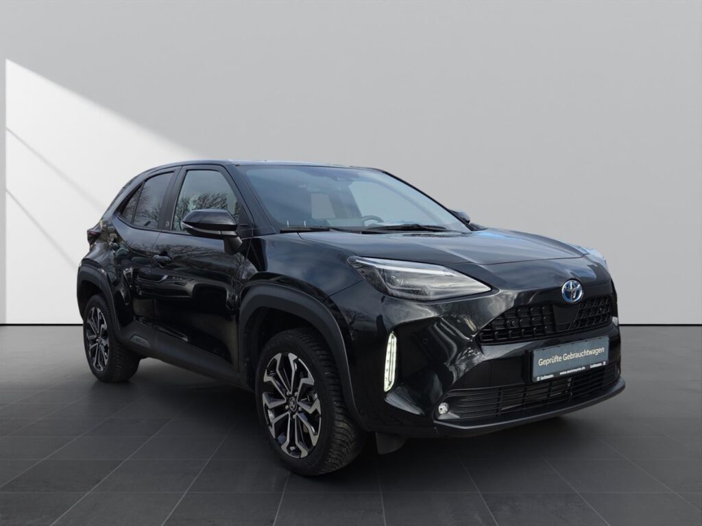 Toyota Yaris Cross Exposé-Bild 3