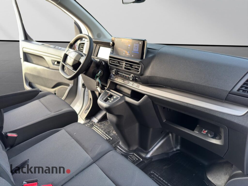 Toyota Proace Exposé-Bild 10