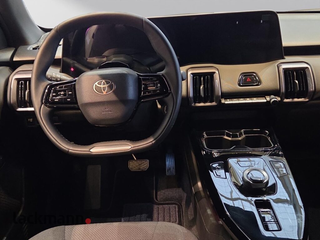 Toyota Urban Cruiser Exposé-Bild 10