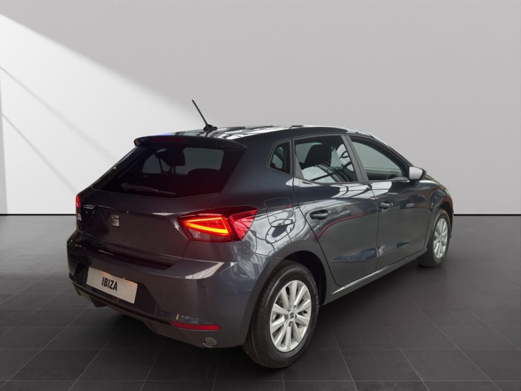 Seat Ibiza Exposé-Bild 4