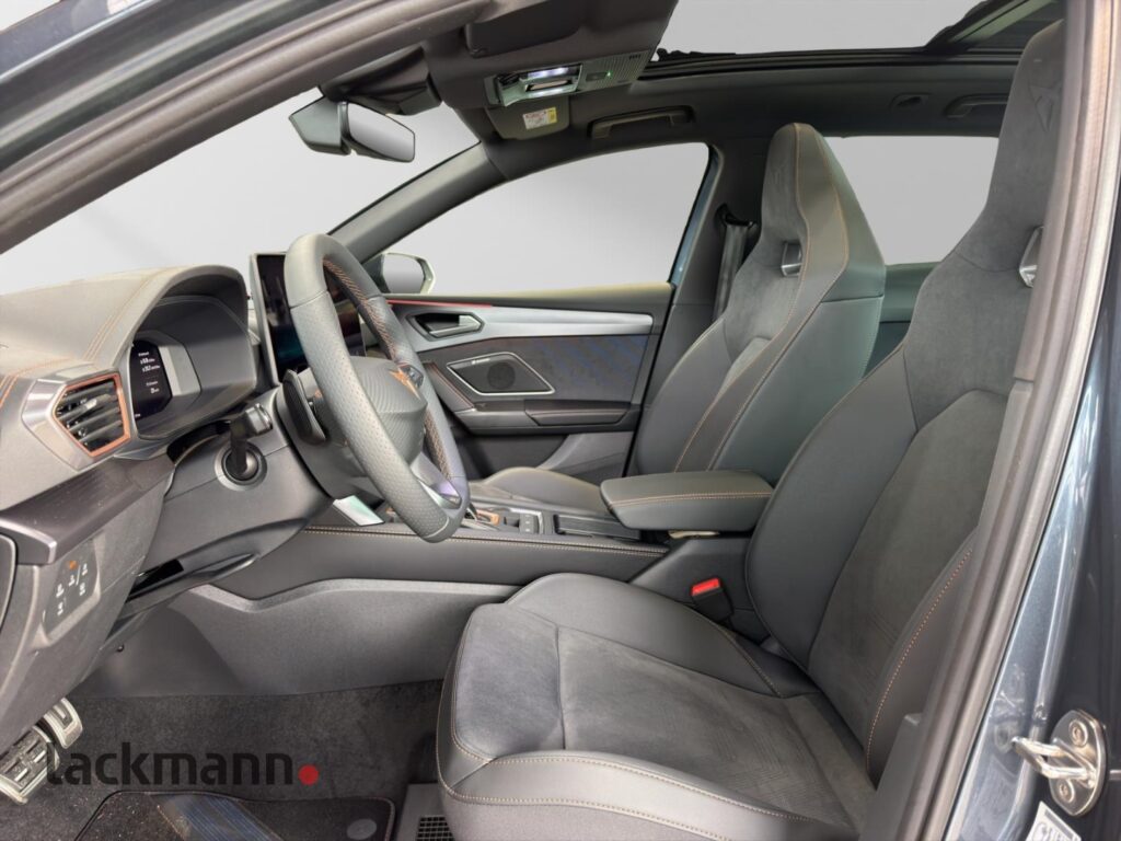 Cupra Leon Exposé-Bild 8