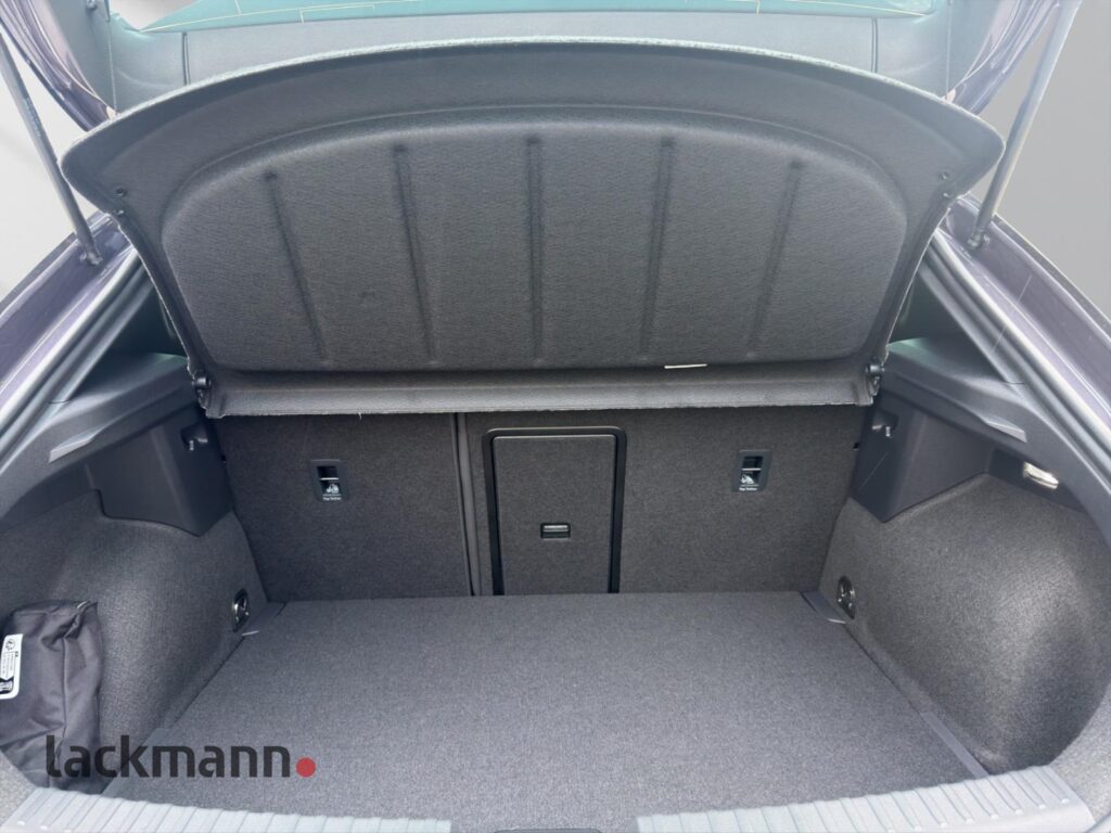 Cupra Leon Exposé-Bild 7