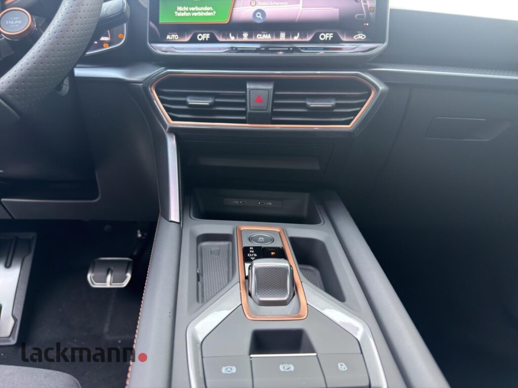 Cupra Leon Exposé-Bild 11