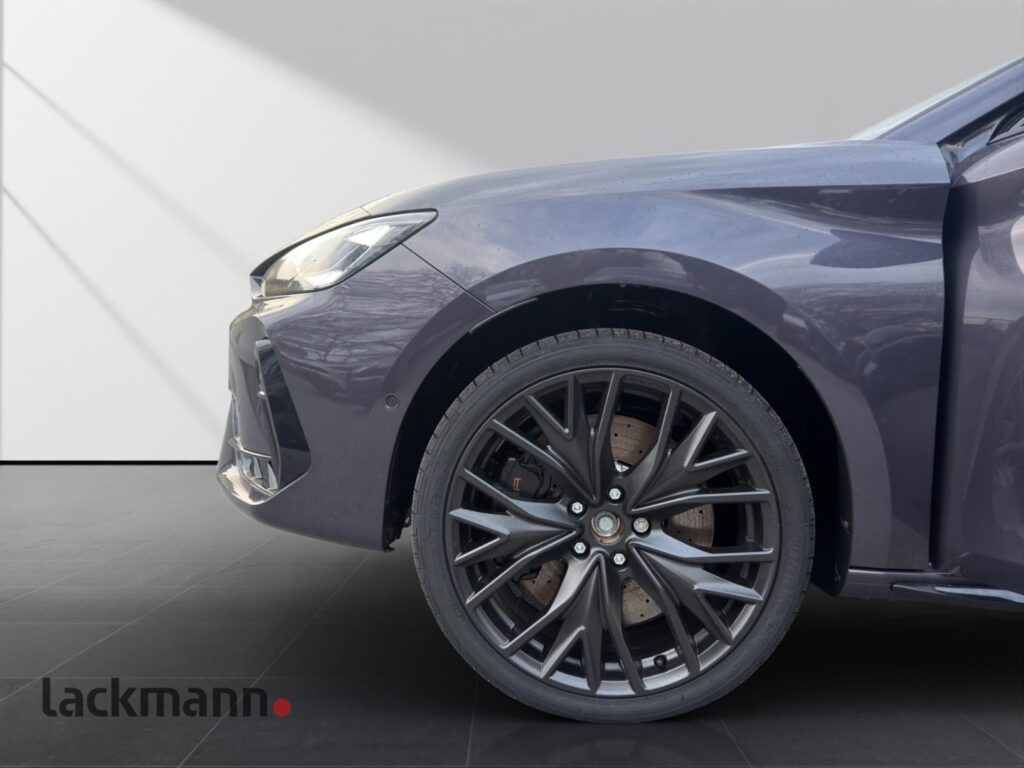 Cupra Leon Exposé-Bild 14