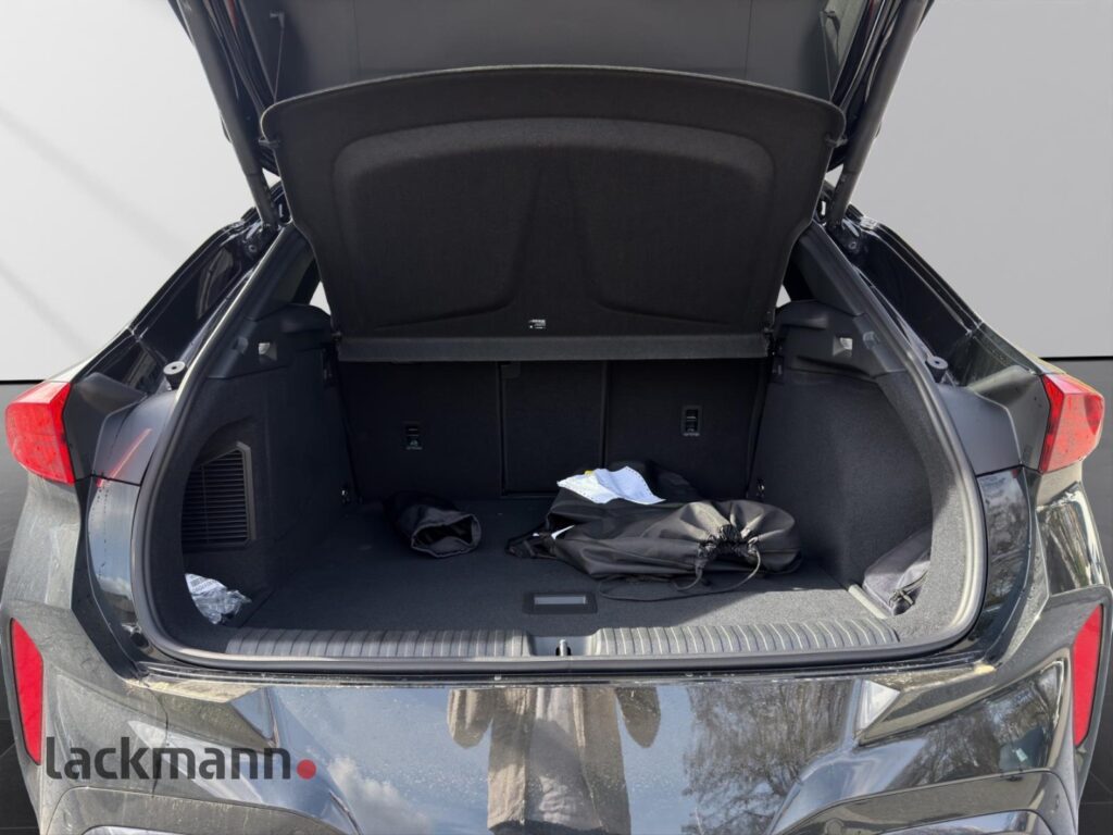 Cupra Terramar Exposé-Bild 7