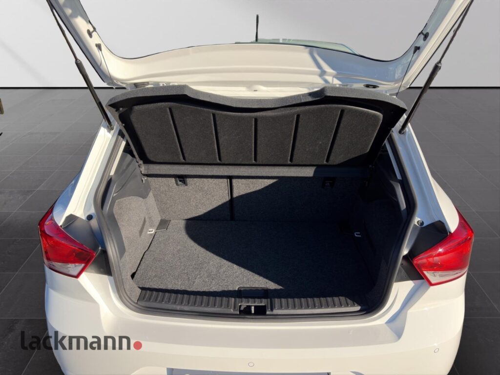 Seat Ibiza Exposé-Bild 7