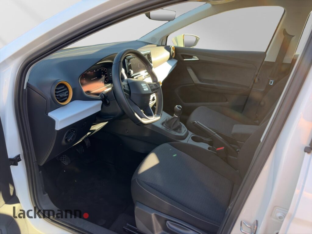 Seat Ibiza Exposé-Bild 8