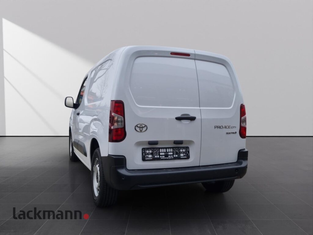 Toyota Proace City Exposé-Bild 5