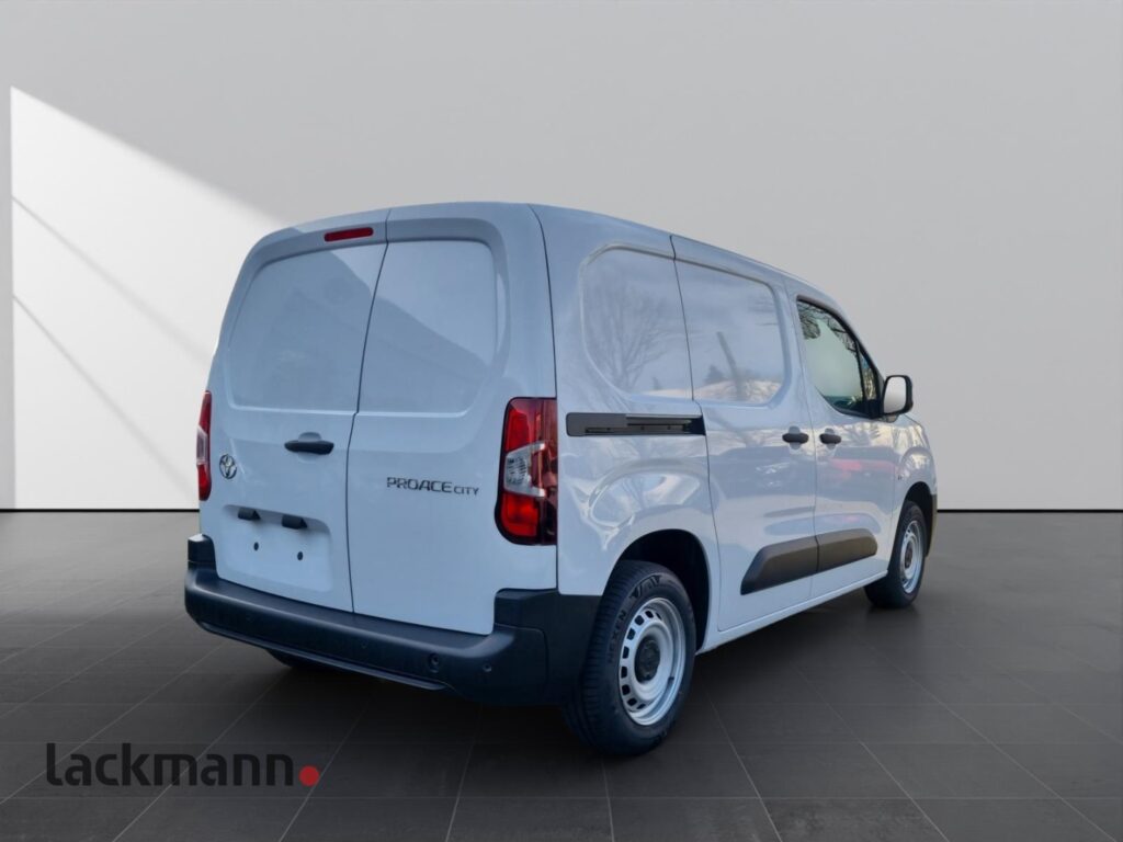 Toyota Proace City Exposé-Bild 4