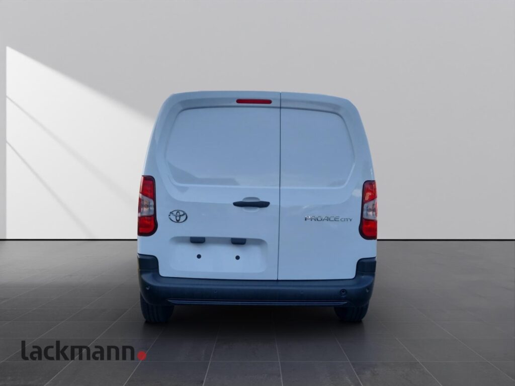 Toyota Proace City Exposé-Bild 6