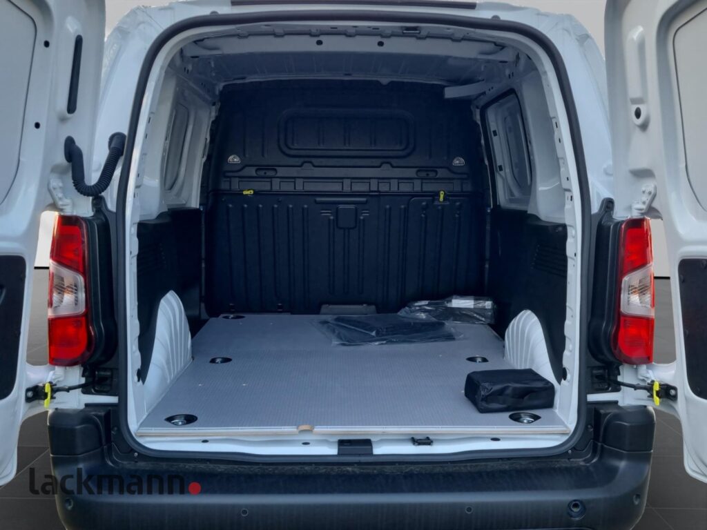 Toyota Proace City Exposé-Bild 7