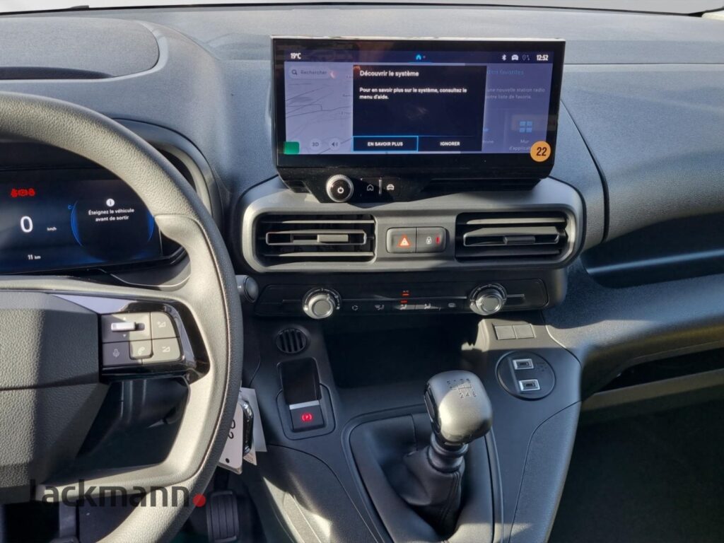 Toyota Proace City Exposé-Bild 12