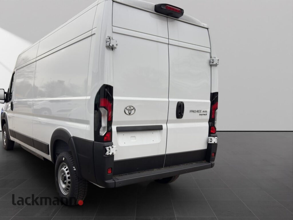 Toyota Proace Max Exposé-Bild 5