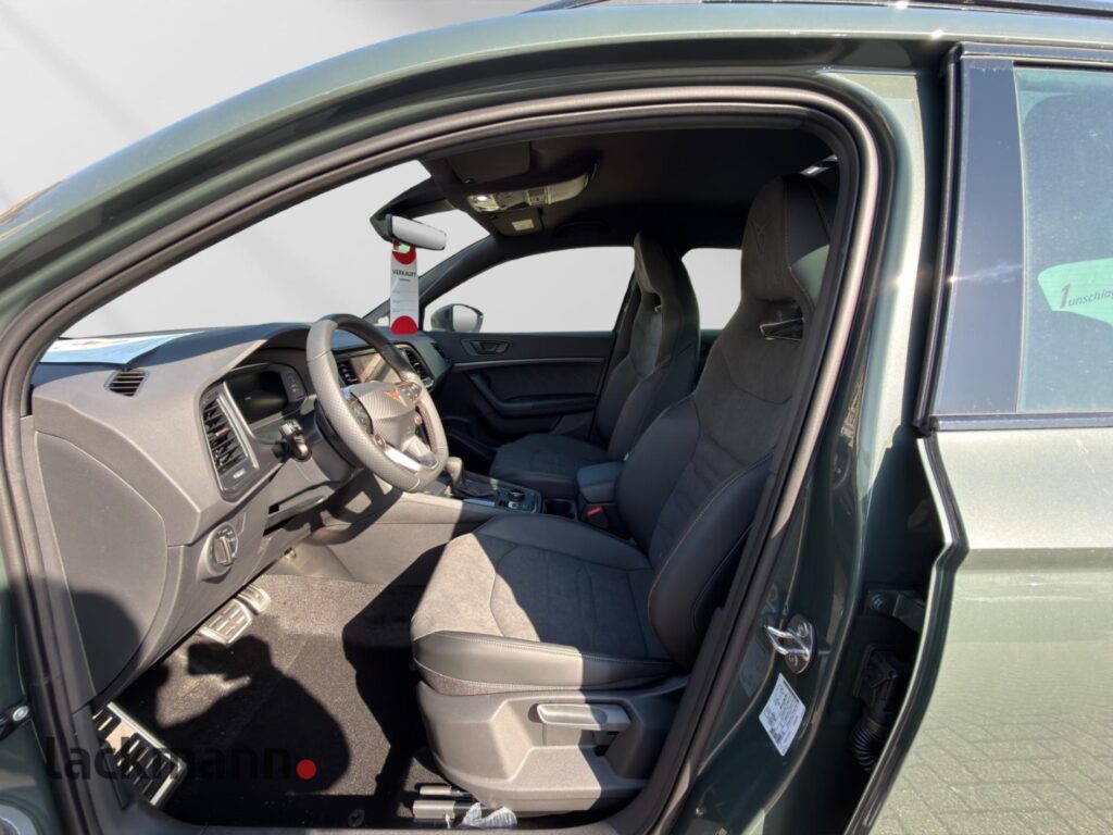 Cupra Ateca Exposé-Bild 8