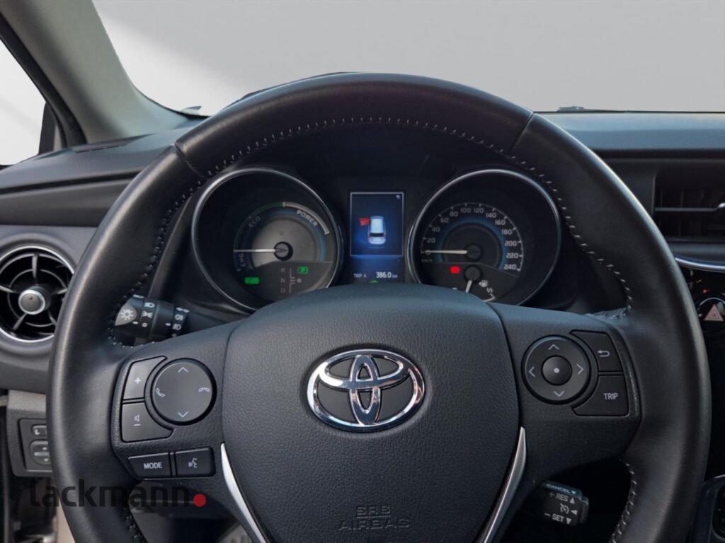 Toyota Auris Exposé-Bild 14