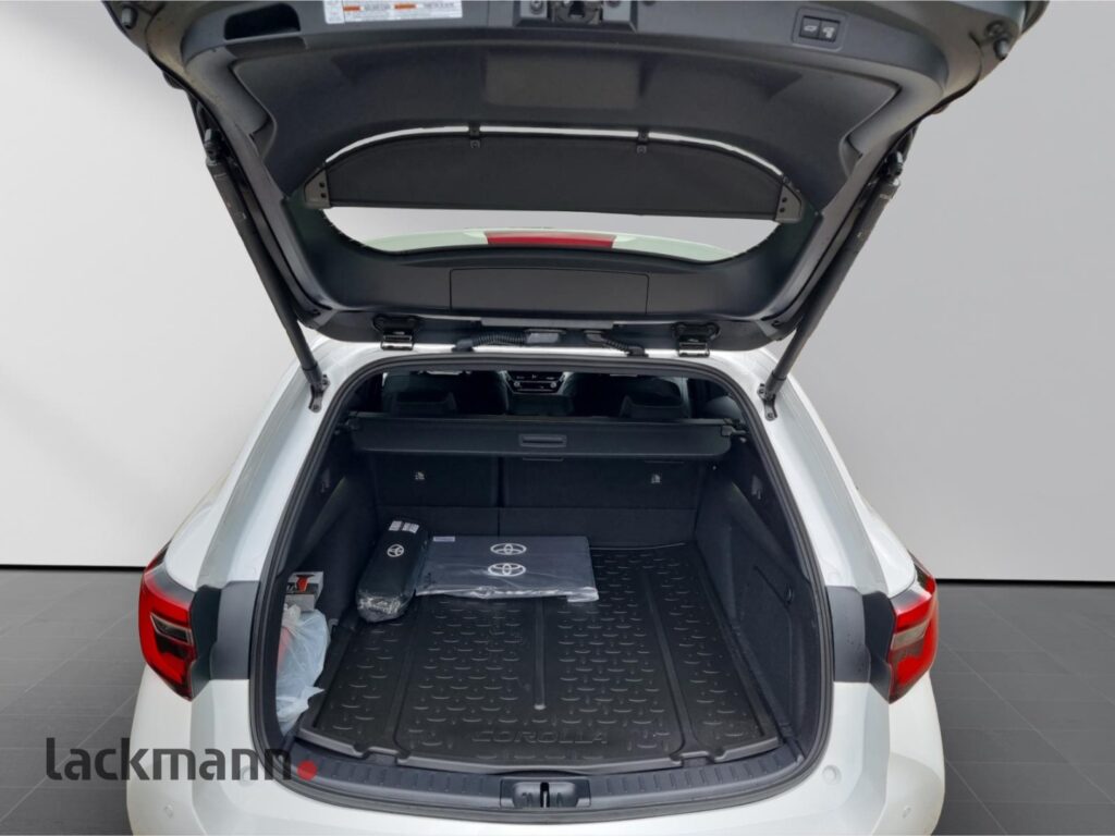 Toyota Corolla Exposé-Bild 7