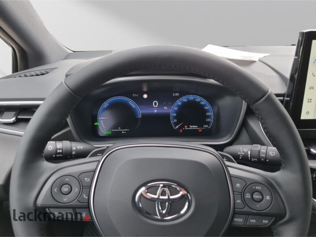 Toyota Corolla Exposé-Bild 14