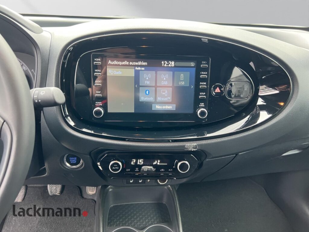 Toyota Aygo X Exposé-Bild 11