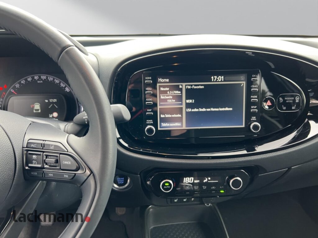 Toyota Aygo X Exposé-Bild 11