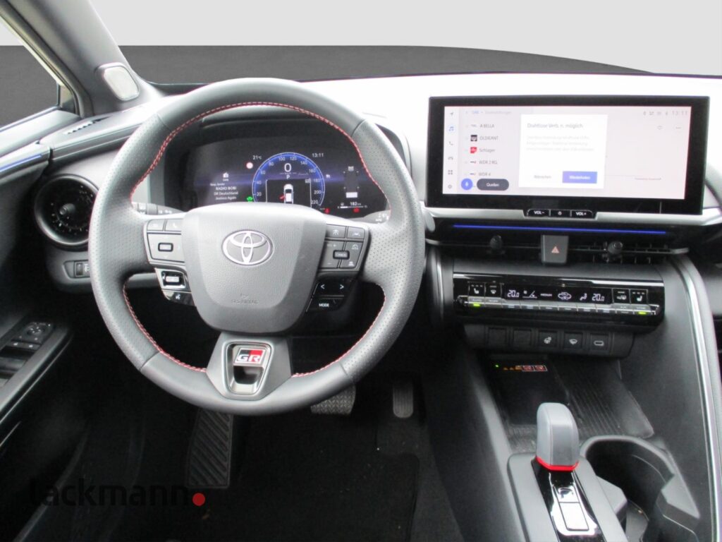 Toyota C-HR Exposé-Bild 8