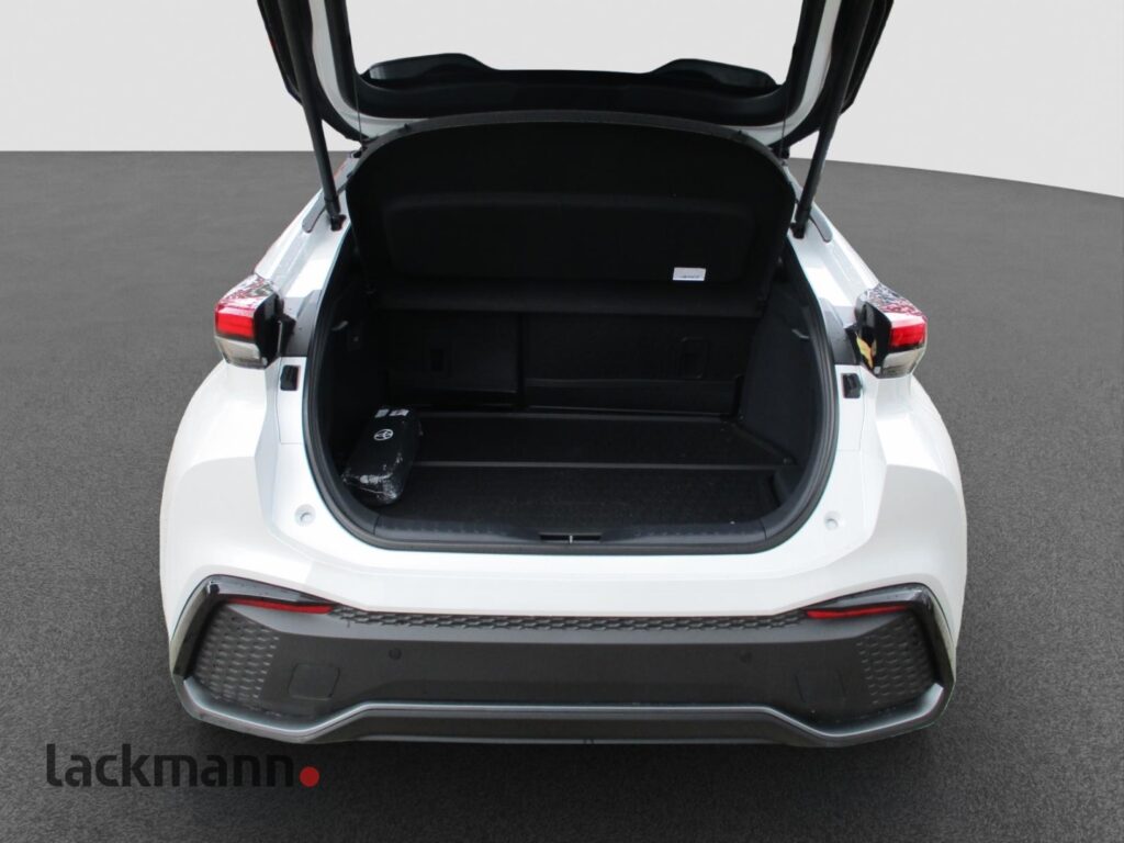 Toyota C-HR Exposé-Bild 12