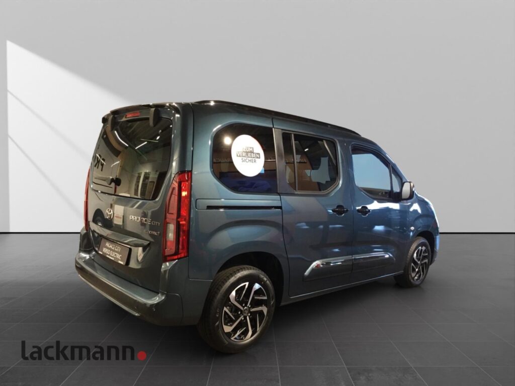 Toyota Proace City Exposé-Bild 4
