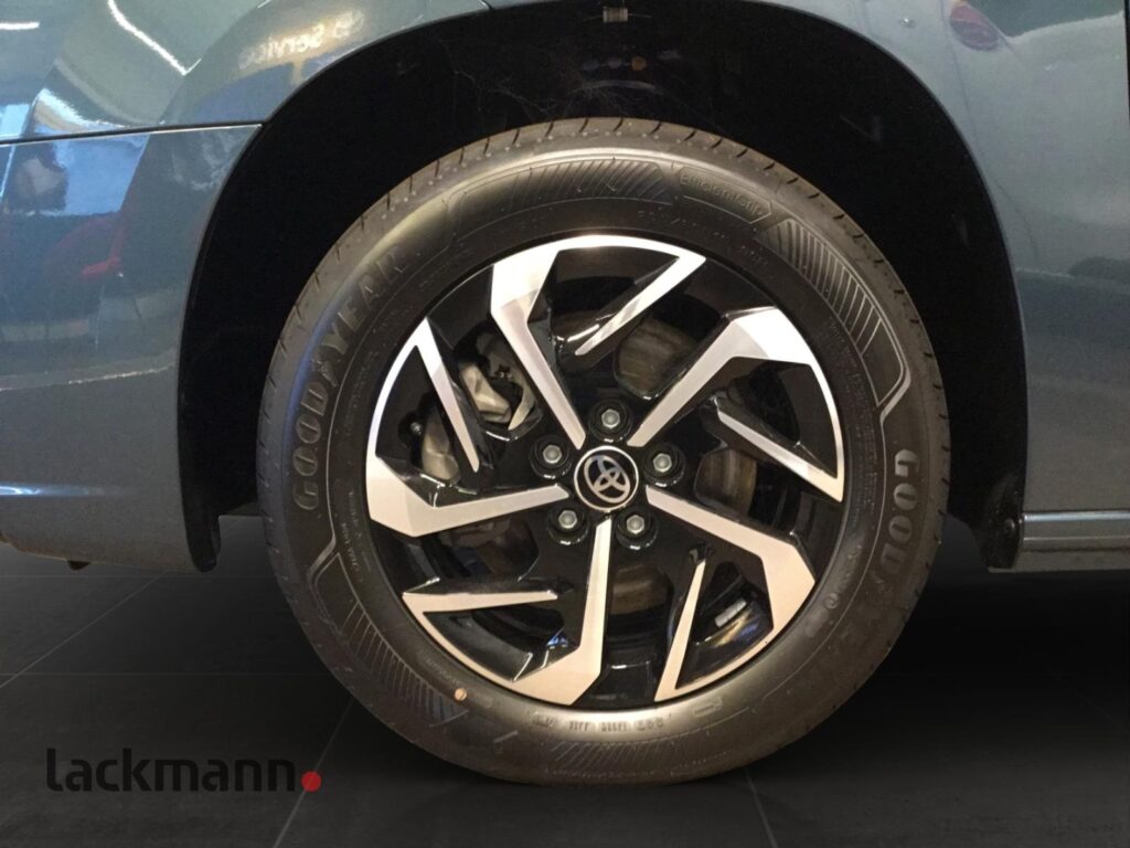 Toyota Proace City Exposé-Bild 11