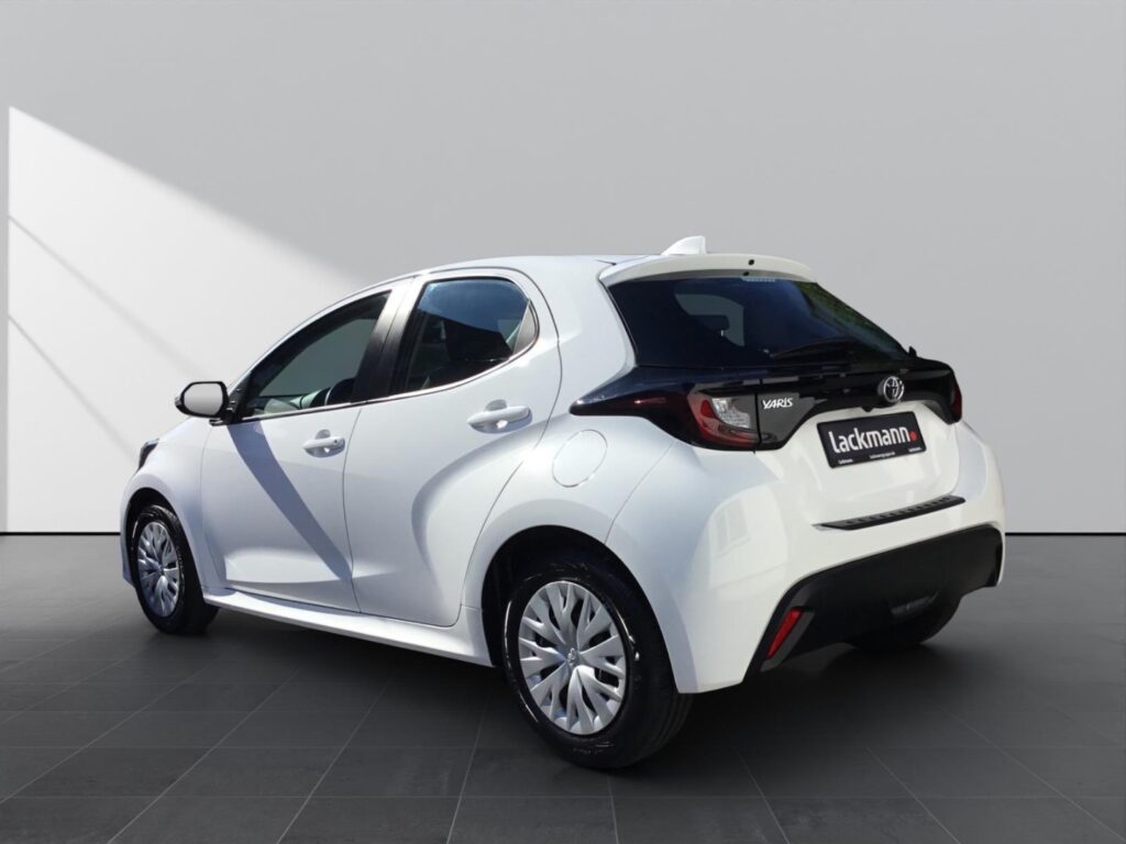 Toyota Yaris Exposé-Bild 5