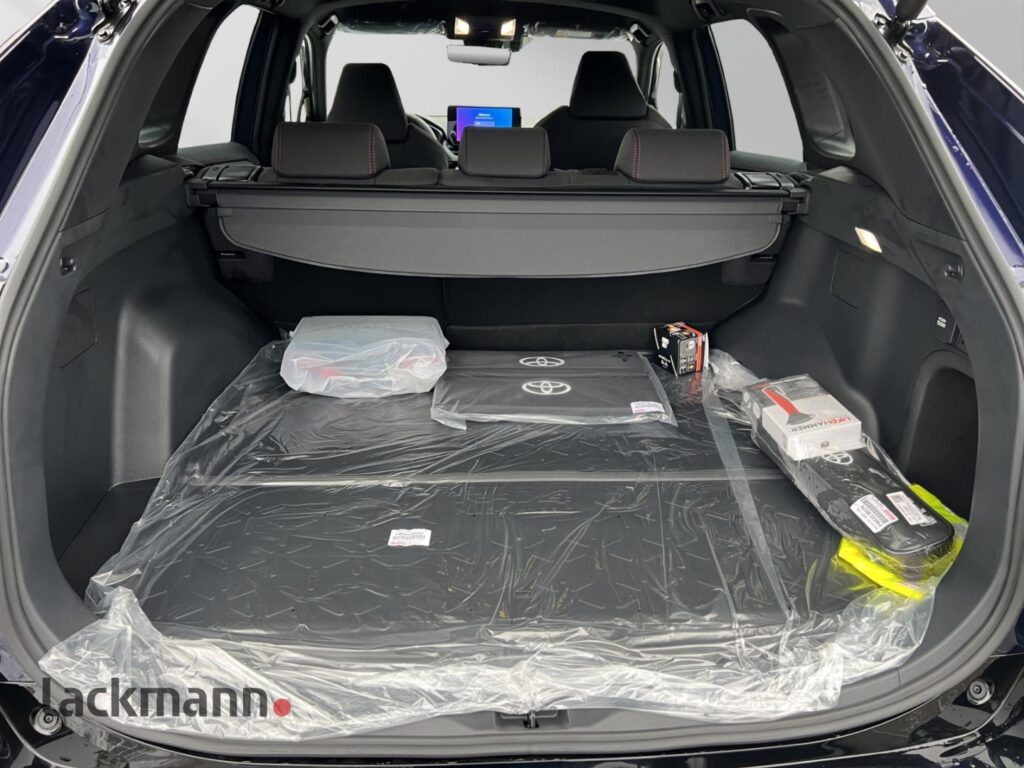 Toyota RAV 4 Exposé-Bild 7
