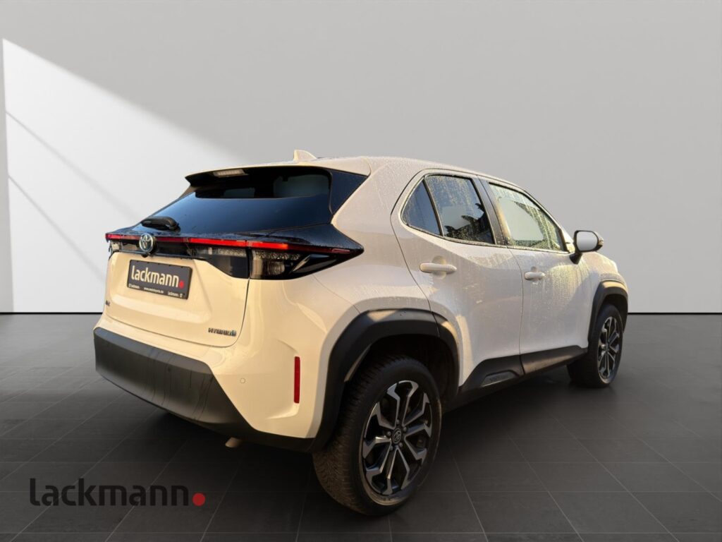 Toyota Yaris Cross Exposé-Bild 4