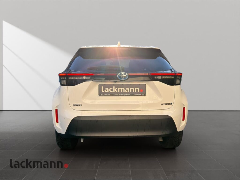 Toyota Yaris Cross Exposé-Bild 6