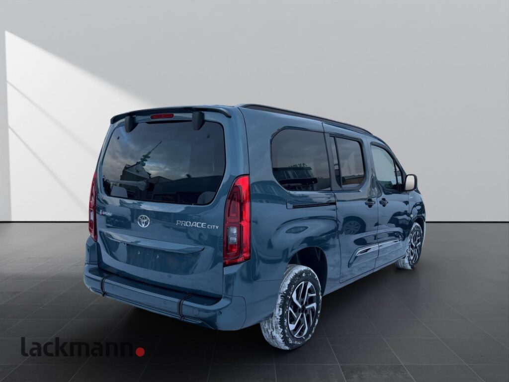 Toyota Proace City Exposé-Bild 4