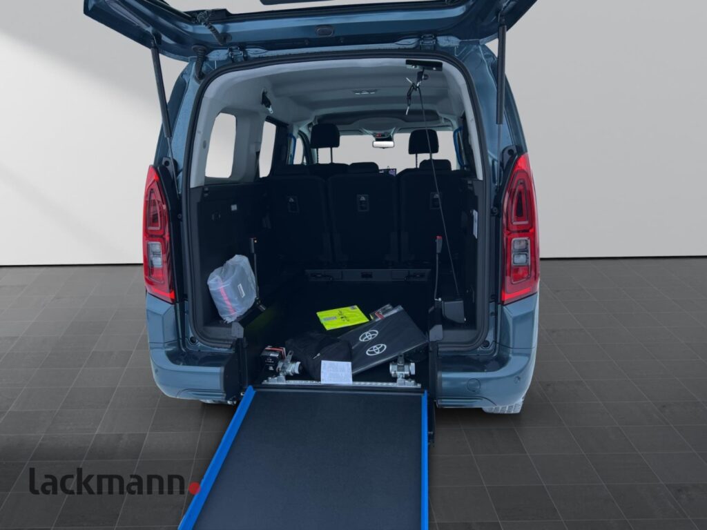 Toyota Proace City Exposé-Bild 7