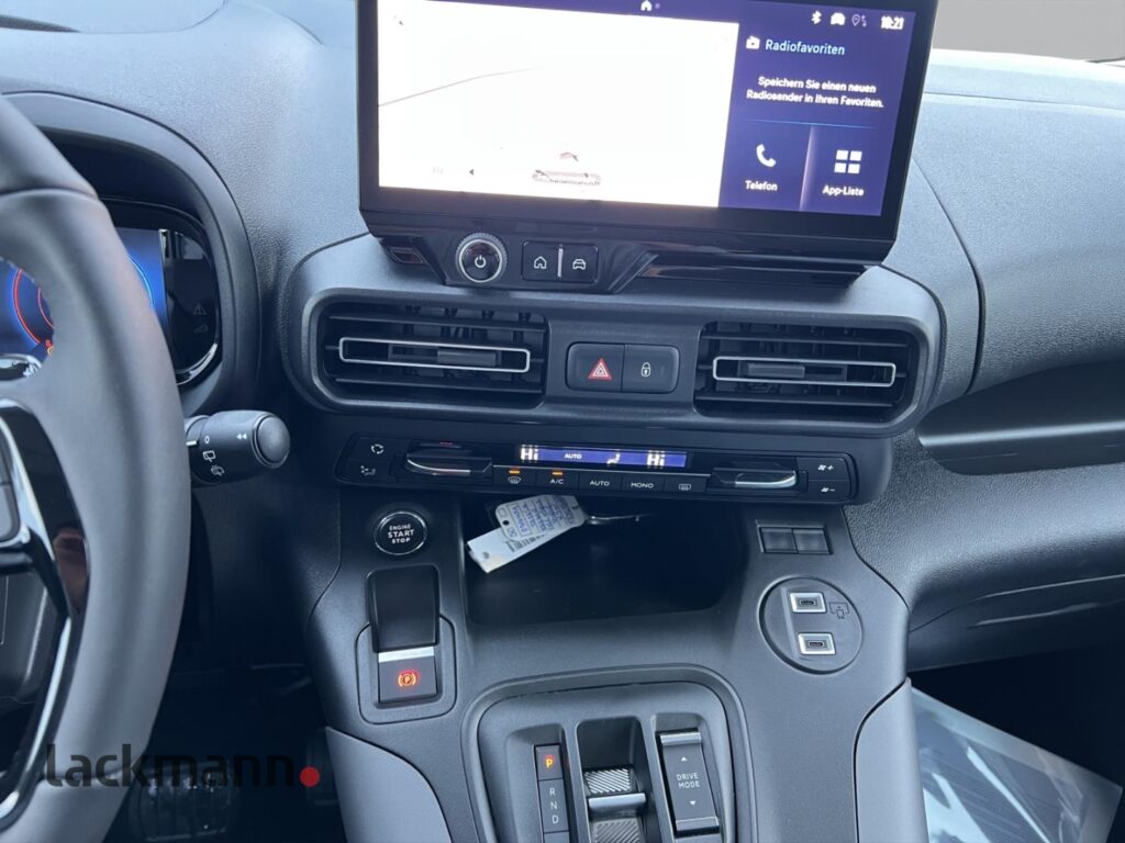 Toyota Proace City Exposé-Bild 12