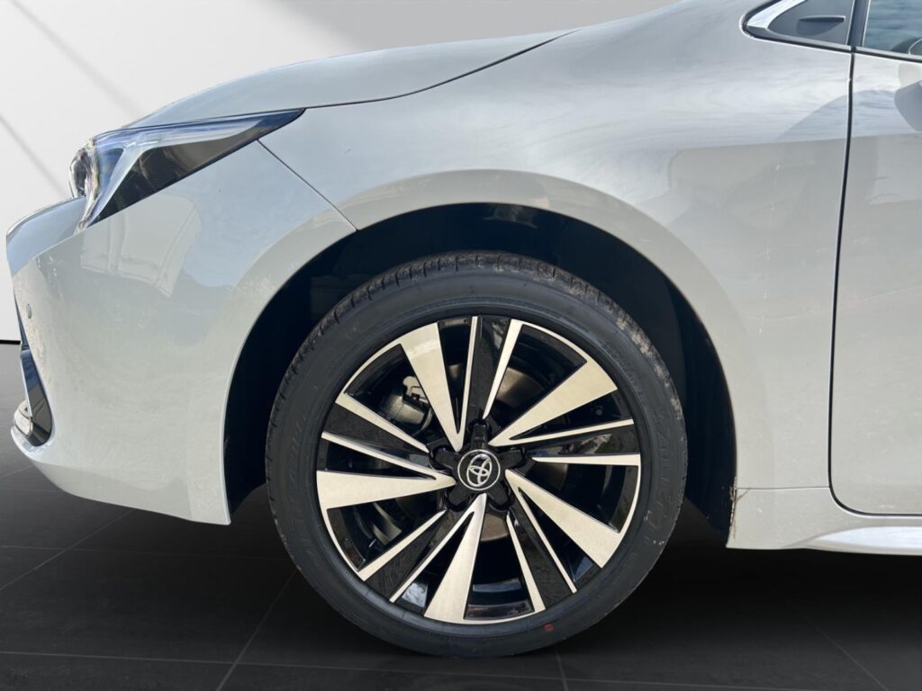 Toyota Corolla Exposé-Bild 11