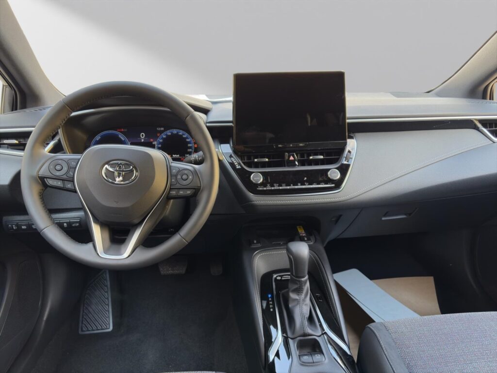 Toyota Corolla Exposé-Bild 10