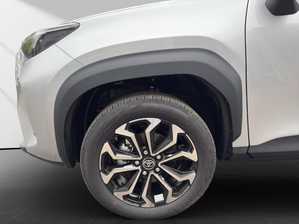 Toyota Yaris Cross Exposé-Bild 11