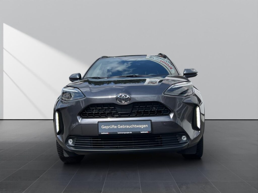 Toyota Yaris Cross Exposé-Bild 2