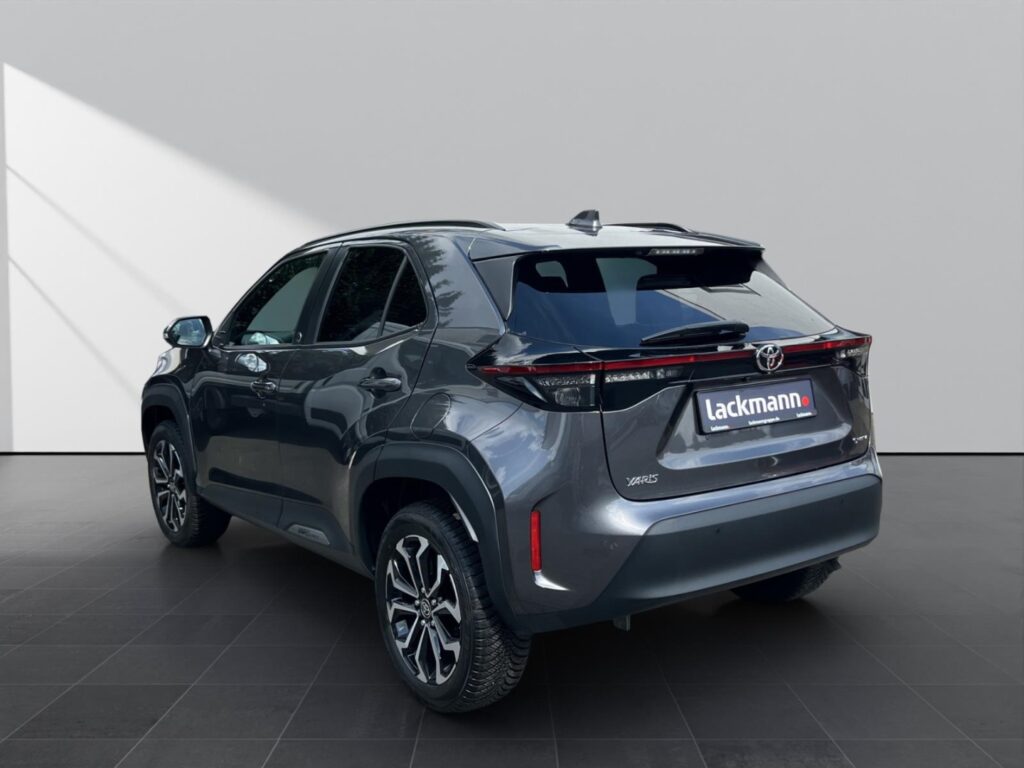 Toyota Yaris Cross Exposé-Bild 5
