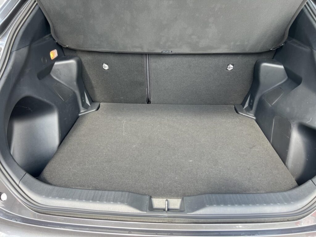 Toyota Yaris Cross Exposé-Bild 7