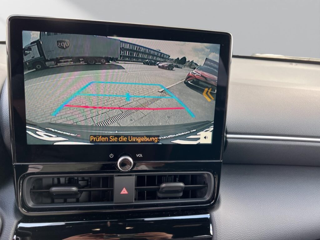 Toyota Yaris Cross Exposé-Bild 13