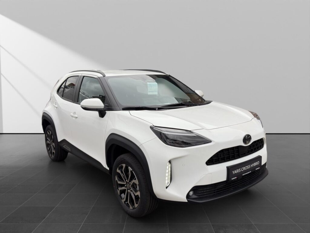 Toyota Yaris Cross Exposé-Bild 3