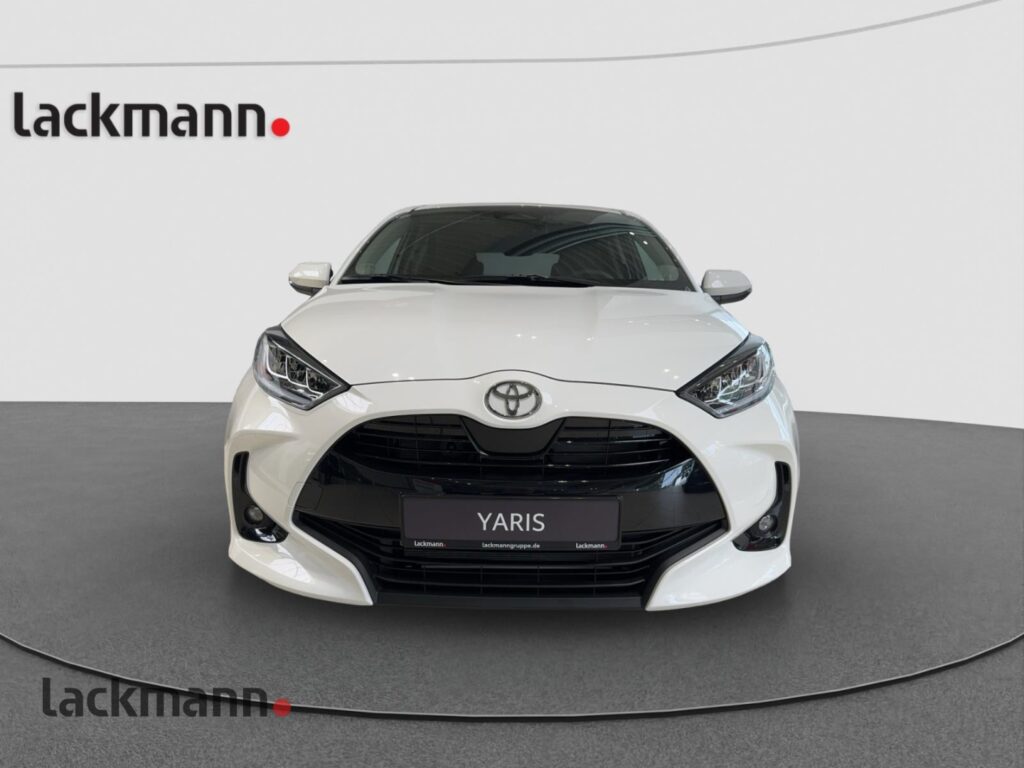 Toyota Yaris Exposé-Bild 2
