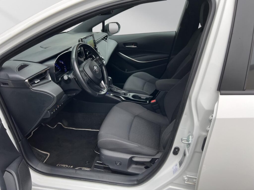 Toyota Corolla Exposé-Bild 8